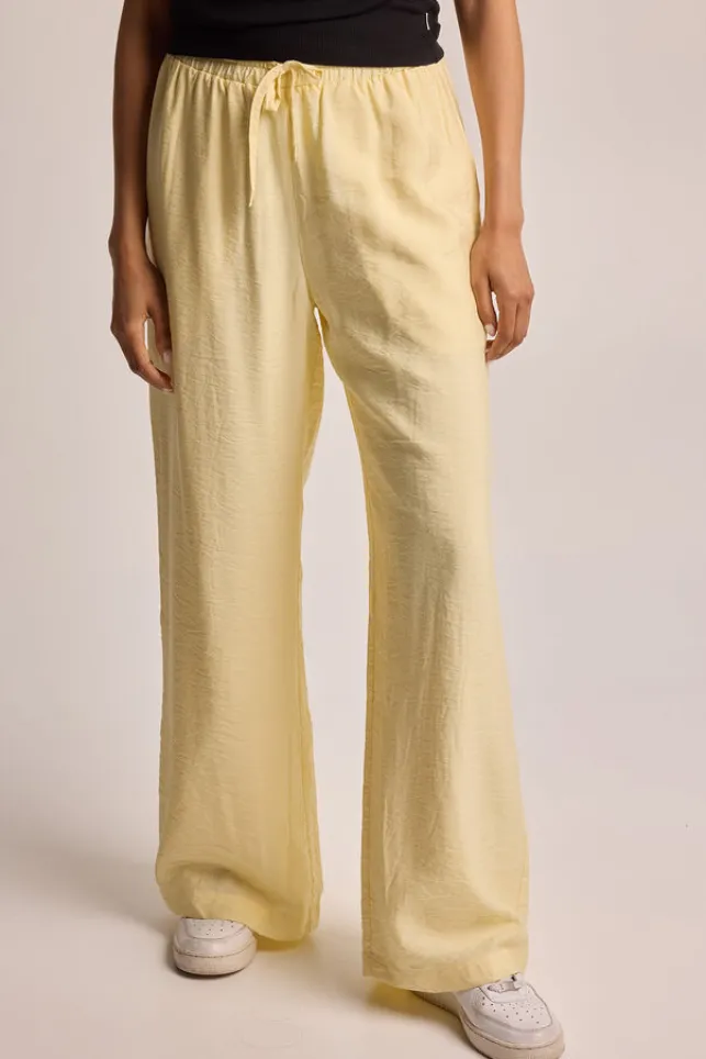 Sale AmericaToday Broek Page Lightyellow