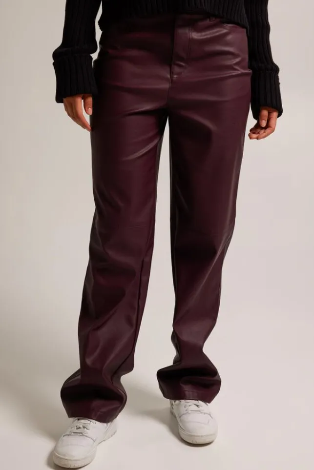 Hot AmericaToday Broek Penny Burgundy